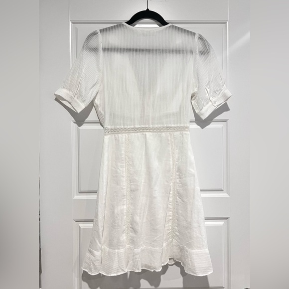 Astr The Label Size S Short Sleeve Mini Dress with Ruffle Trim & V-Neckline NWOT - Picture 5 of 10